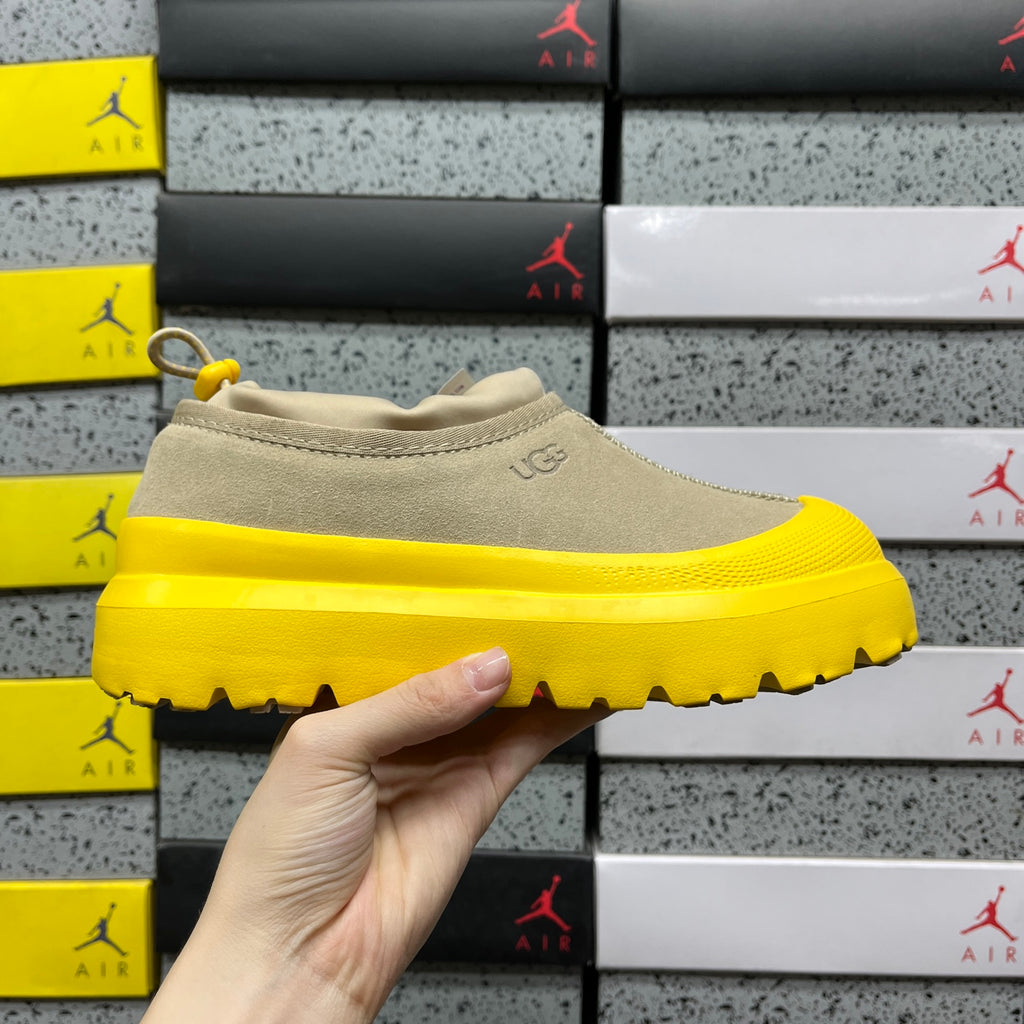 UGG Snow Boots – Yellow (Style #1144096) | Sizes 35–45