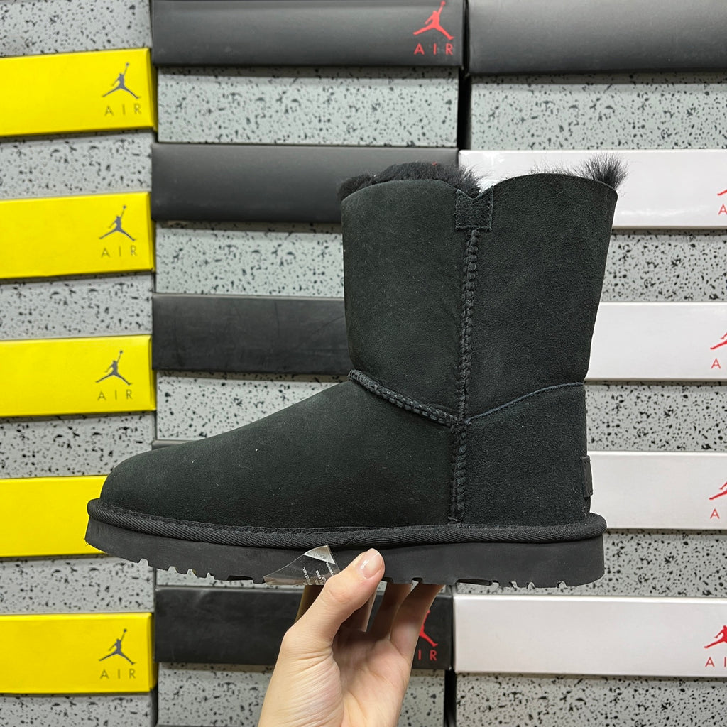 UGG Snow Boots – Classic Black (Style #1016226) | Sizes 35–40