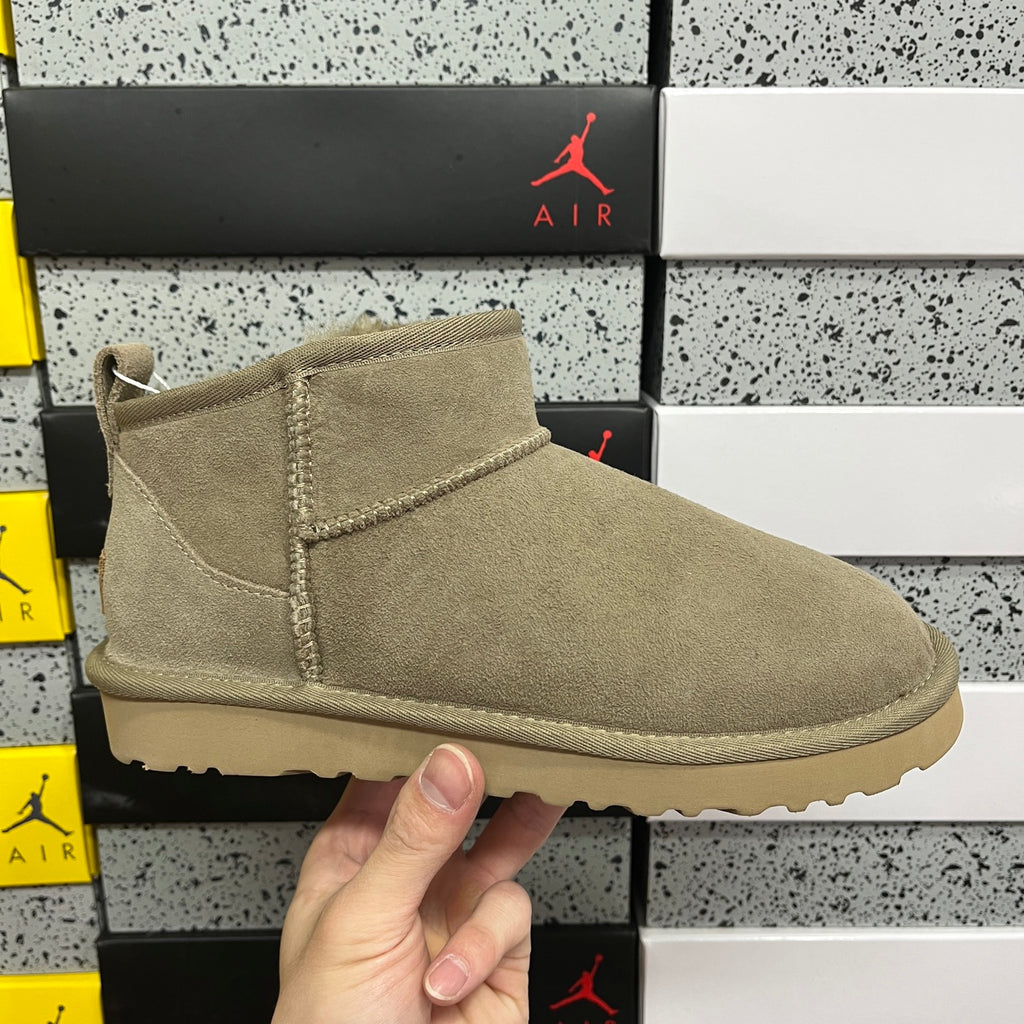 UGG Classic Mini II Boot – Brown (Style #W1116109) | Sizes 35–44