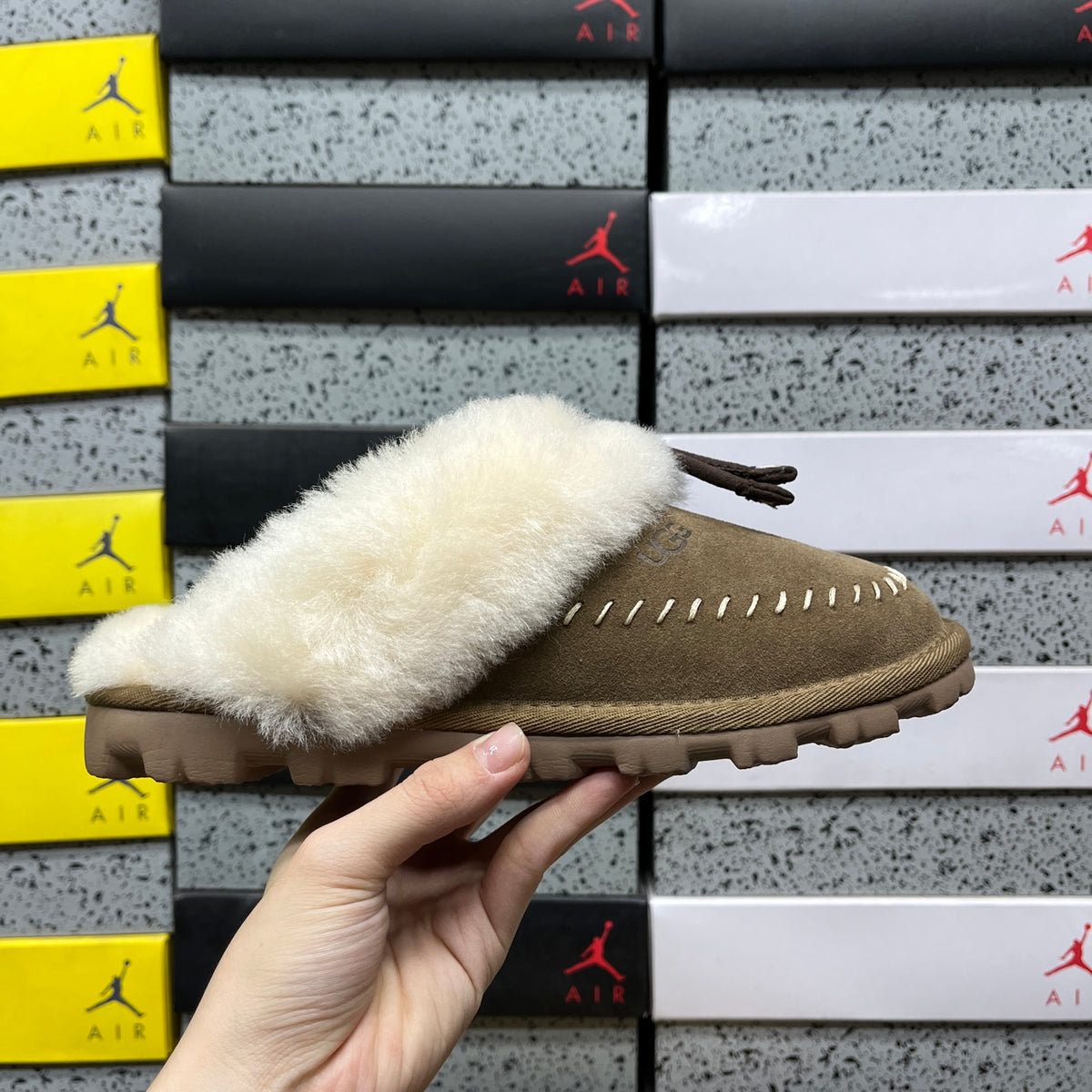 UGG Snow Boots – Light Copper (Style #1180370) | Sizes 35–40
