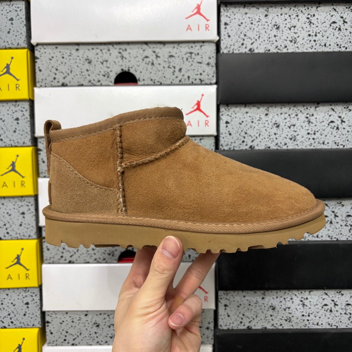 UGG Mini Boot – Chestnut (Style #6109) | Sizes 35–44