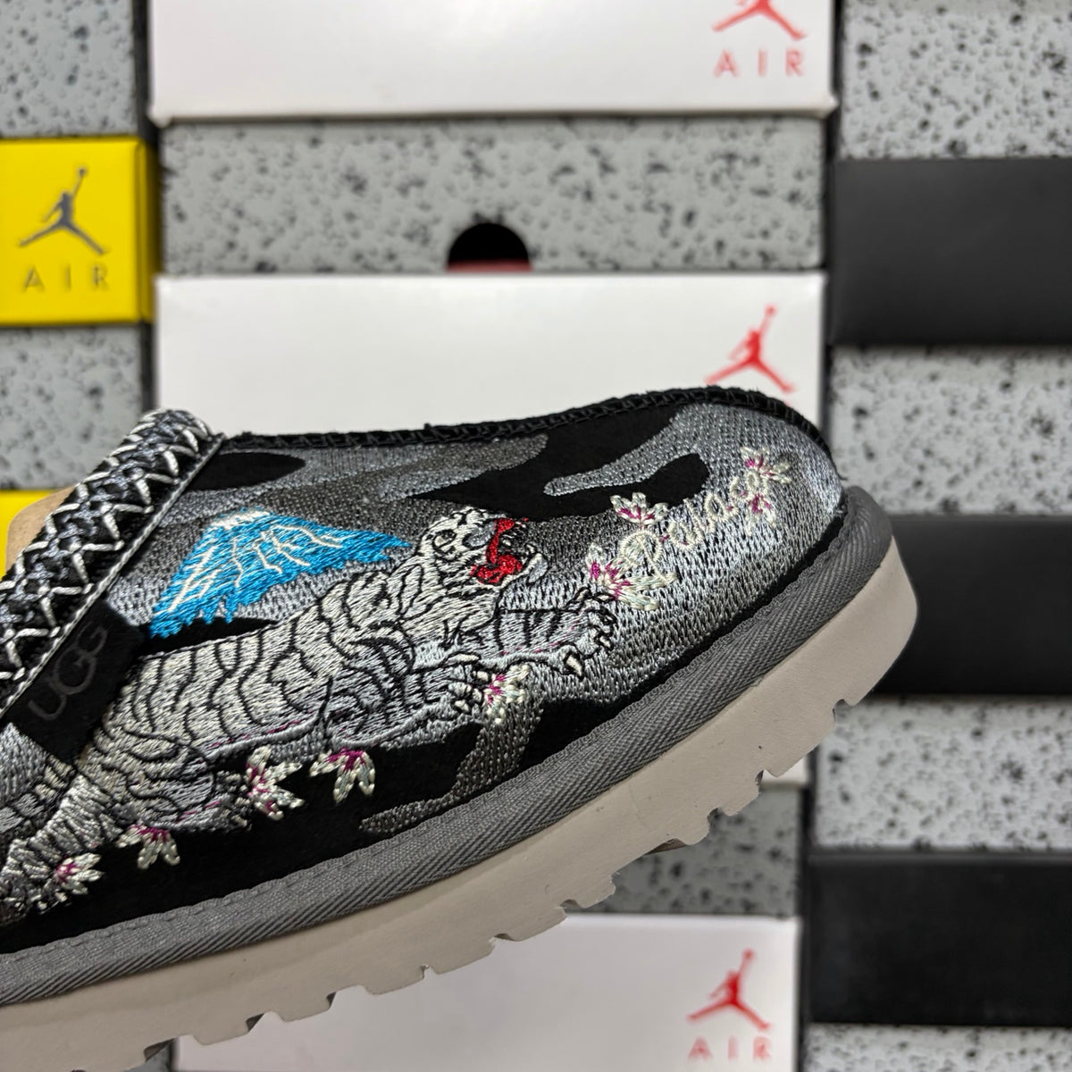 UGG Dragon & Tiger Embroidered Mini Boot – Black (Style #2553) | Sizes 36–45