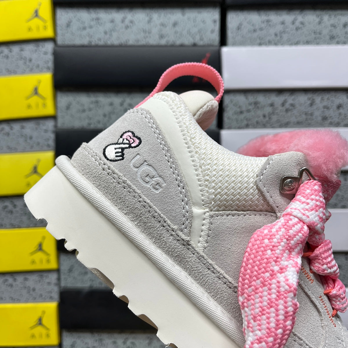 UGG Snow Boots – White Pink (Style #1144032) | Sizes 35–40