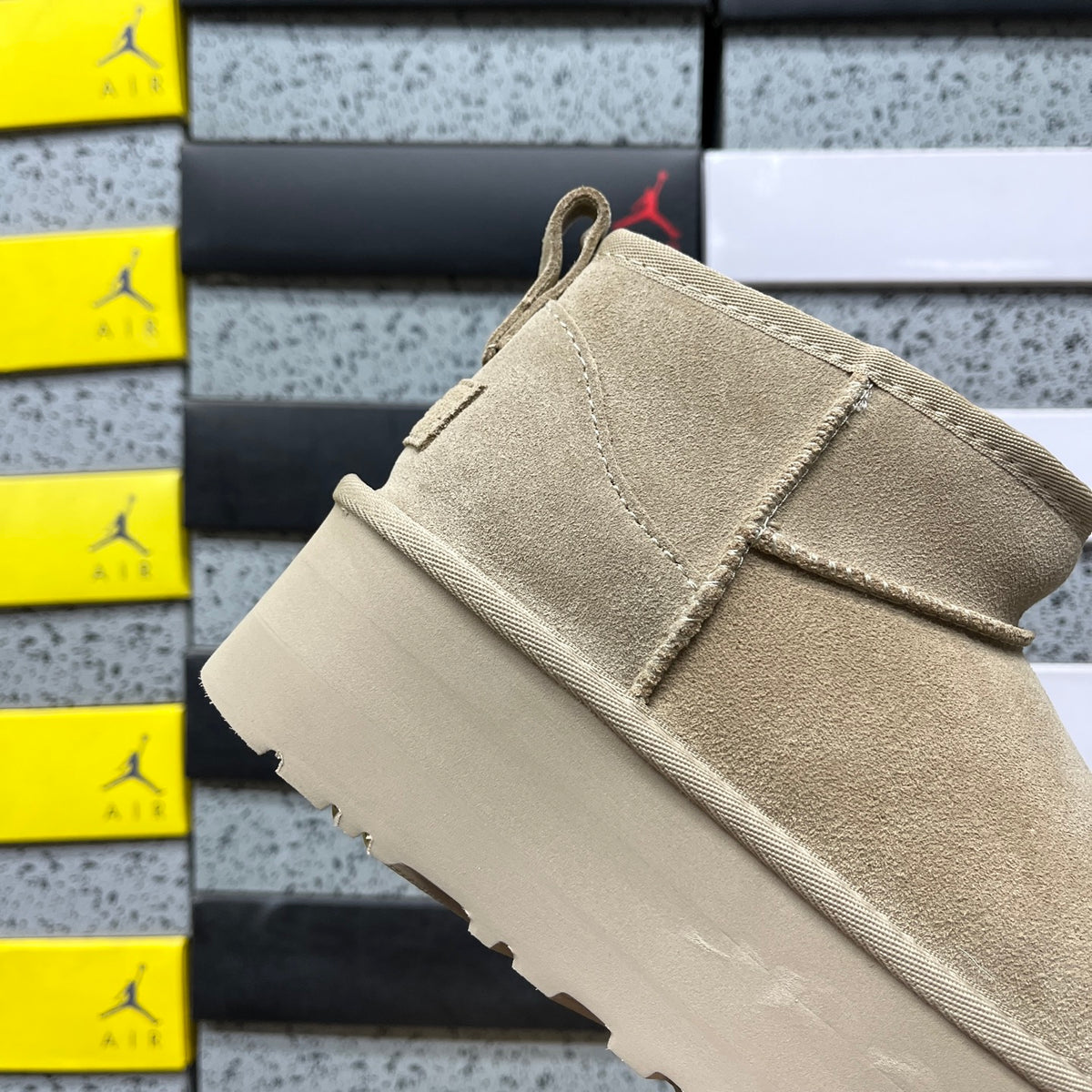 UGG Snow Boots – Canola with 5cm Heel (Style #1135092) | Sizes 35–40