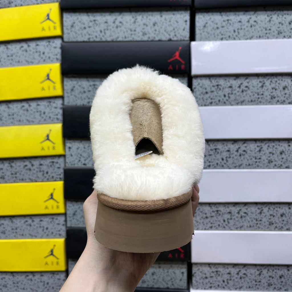 UGG Snow Boots – Classic Chestnut (Style #1122550) | Sizes 35–40