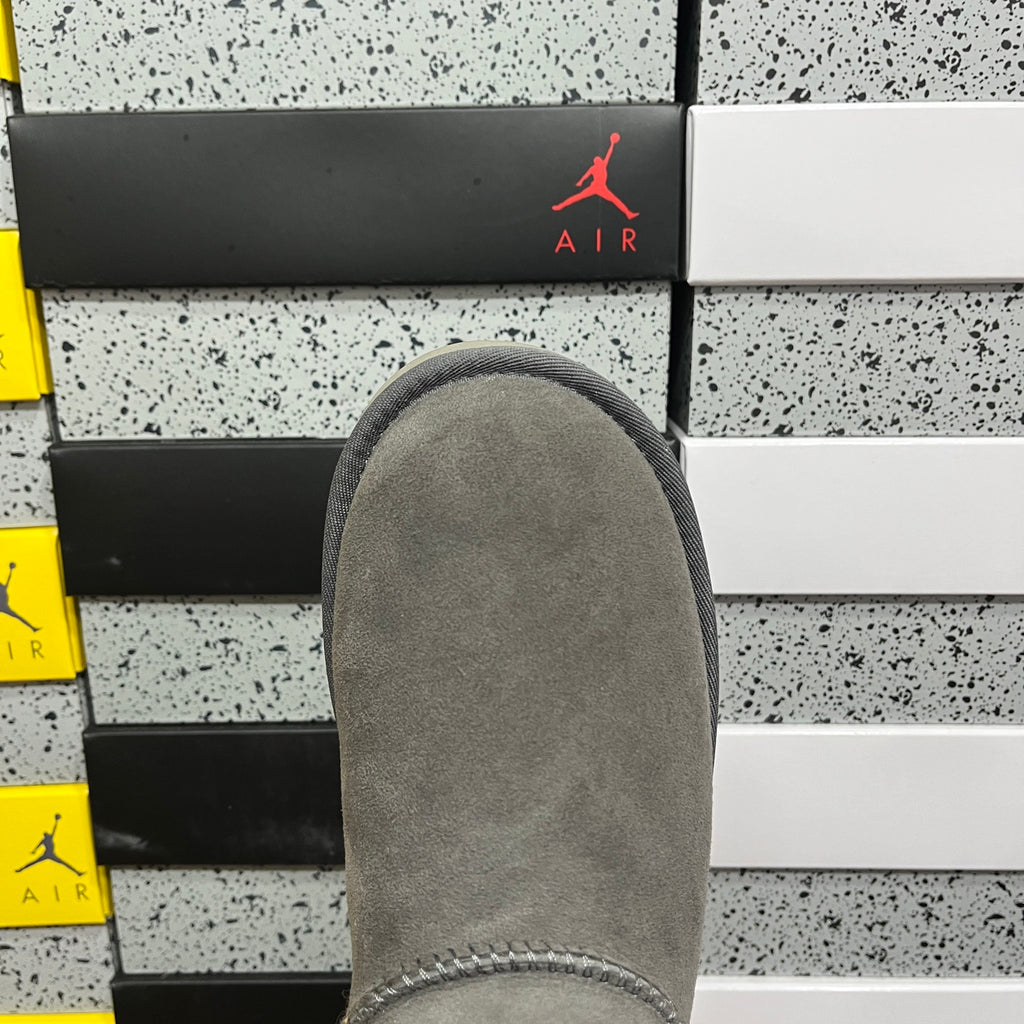 UGG Classic Mini II Boot – Grey (Style #W1116109) | Sizes 35–44
