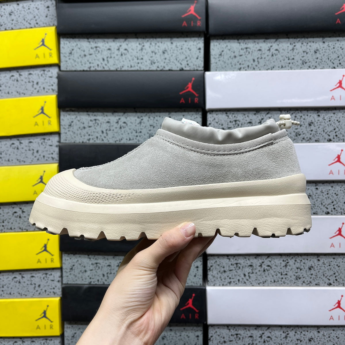 UGG Snow Boots – Misty Gray | Style #114096 | Sizes 35–45