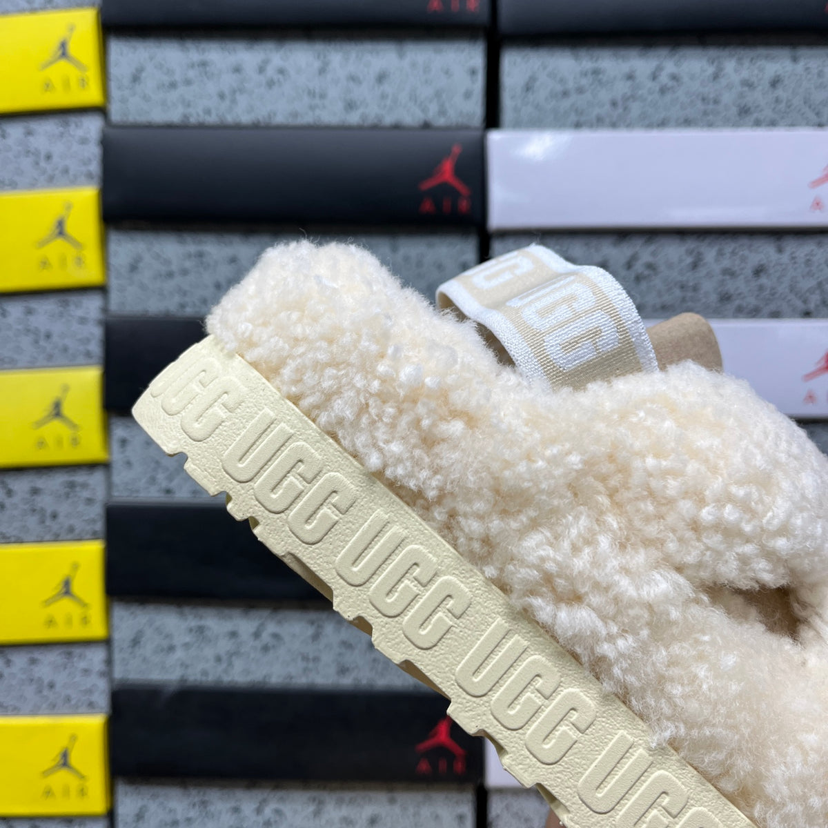 UGG Snow Boots – Beige (Style #1191135) | Sizes 35–40