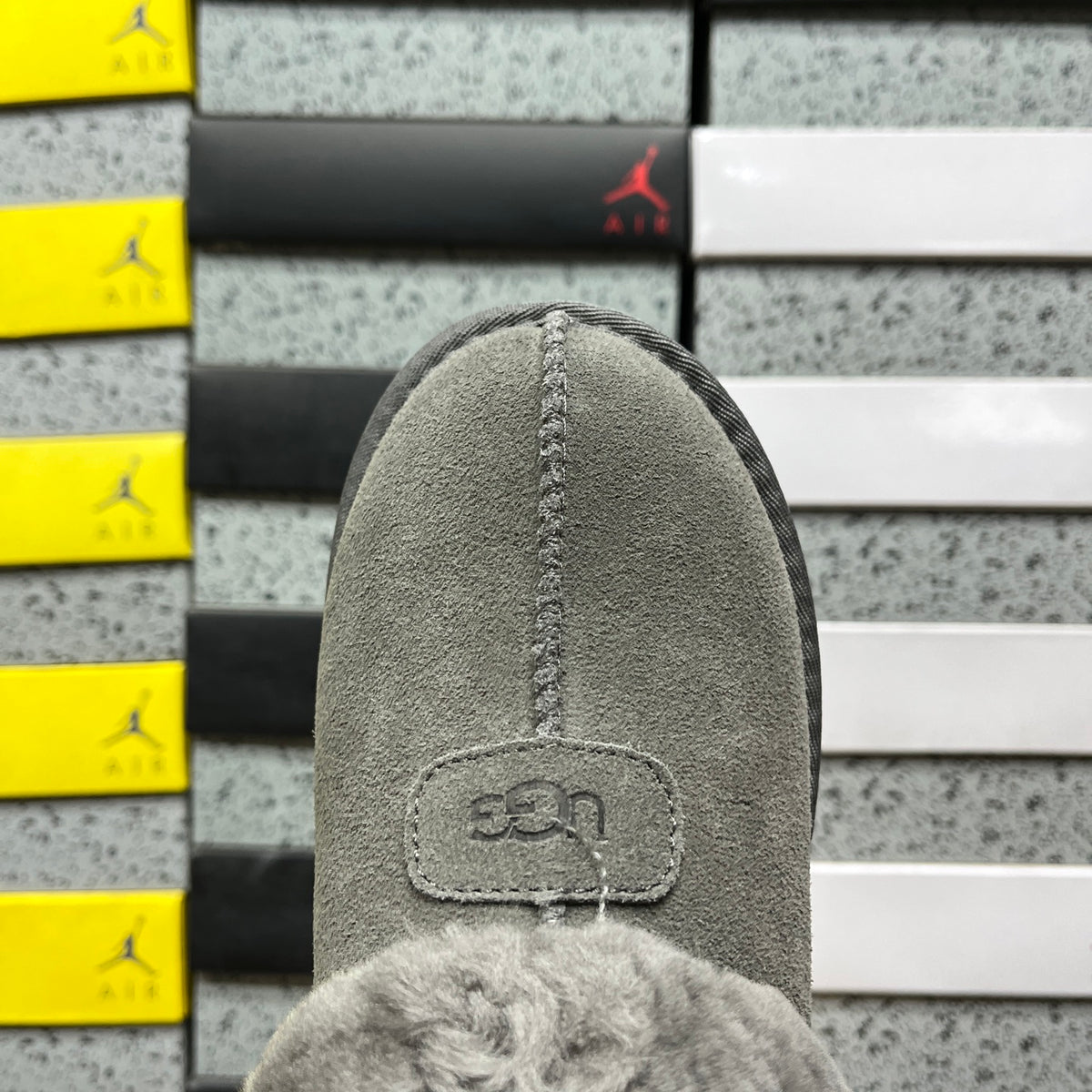 UGG Snow Boots – Light Grey (Style #1134810) | Sizes 35–40