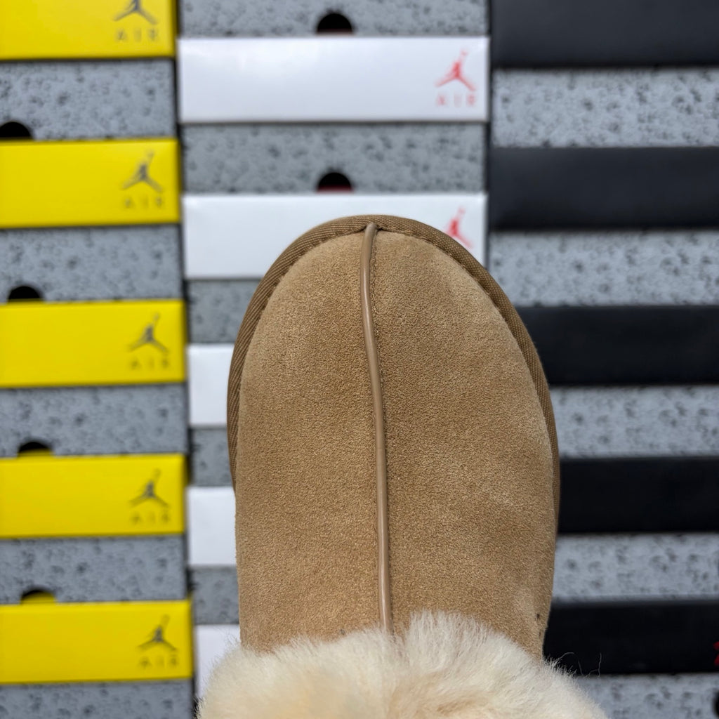 UGG Snow Boots – Chestnut Star Slide | 3cm Heel | Style #2550 | Sizes 35–40