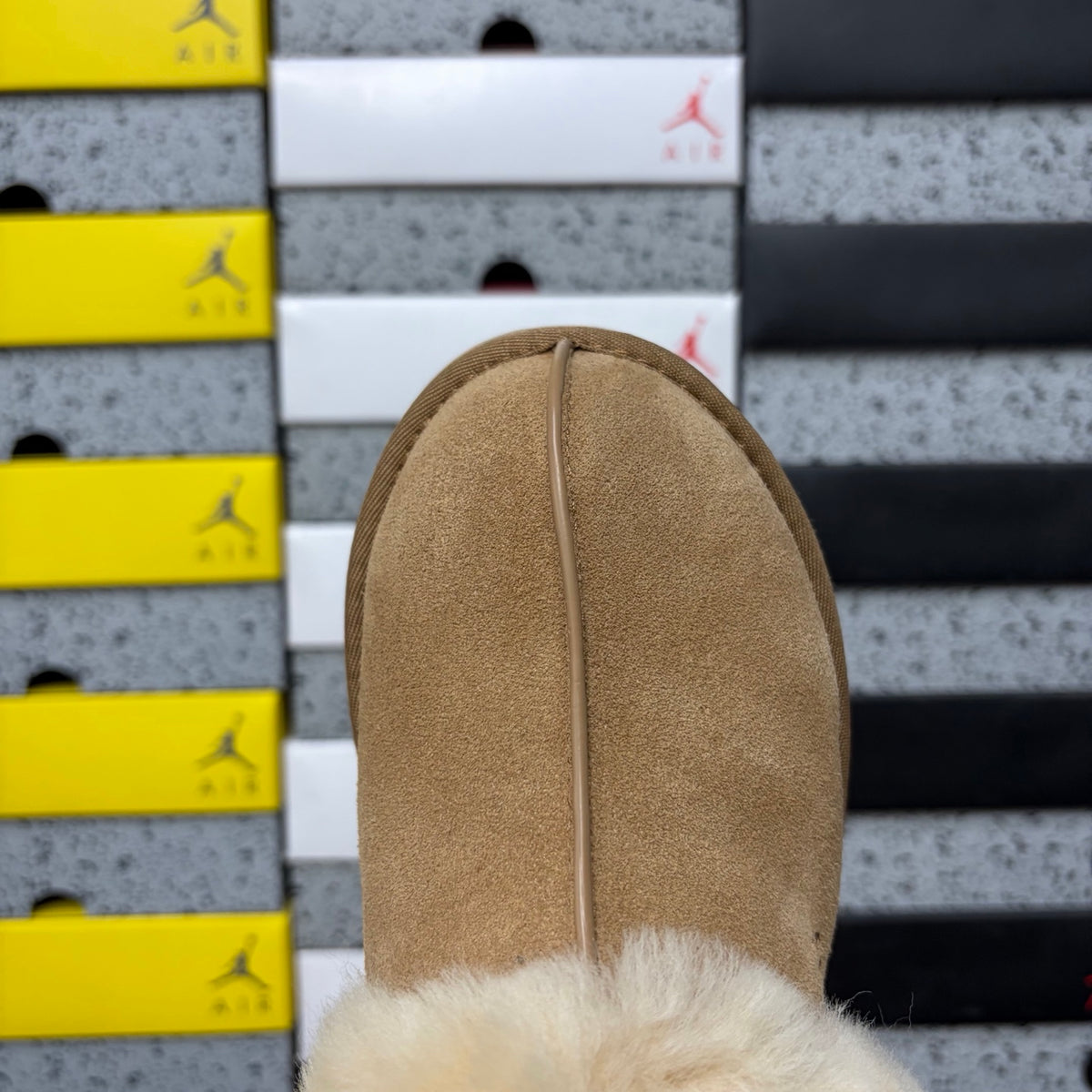 UGG Snow Boots – Chestnut Star Slide | 3cm Heel | Style #2550 | Sizes 35–40